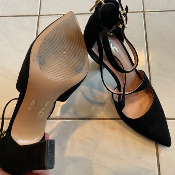 Mix No 6 pumps - Picture 4 of 4